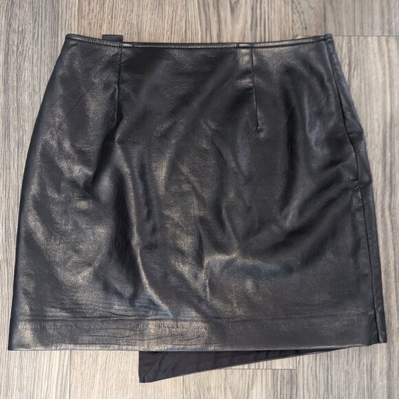 Babaton Vicinity Skirt - Picture 2 of 7